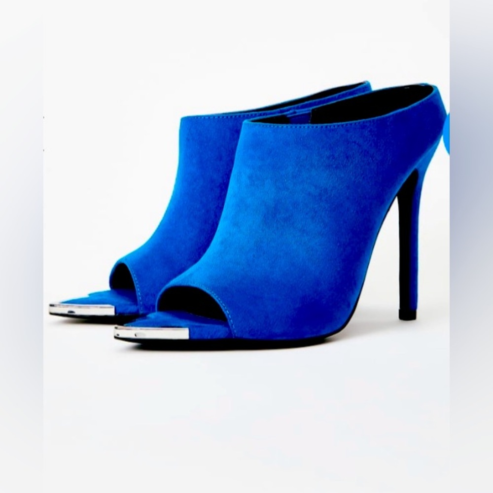 Shoe Dazzle!! Brand new!!